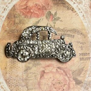 Vintage Style Silver Car Brooch Rhinestones pin